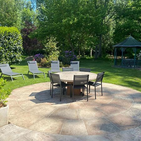 Le Moulin Bleu Bed and Breakfast Saint Cyr-sous-Dourdan Buitenkant foto