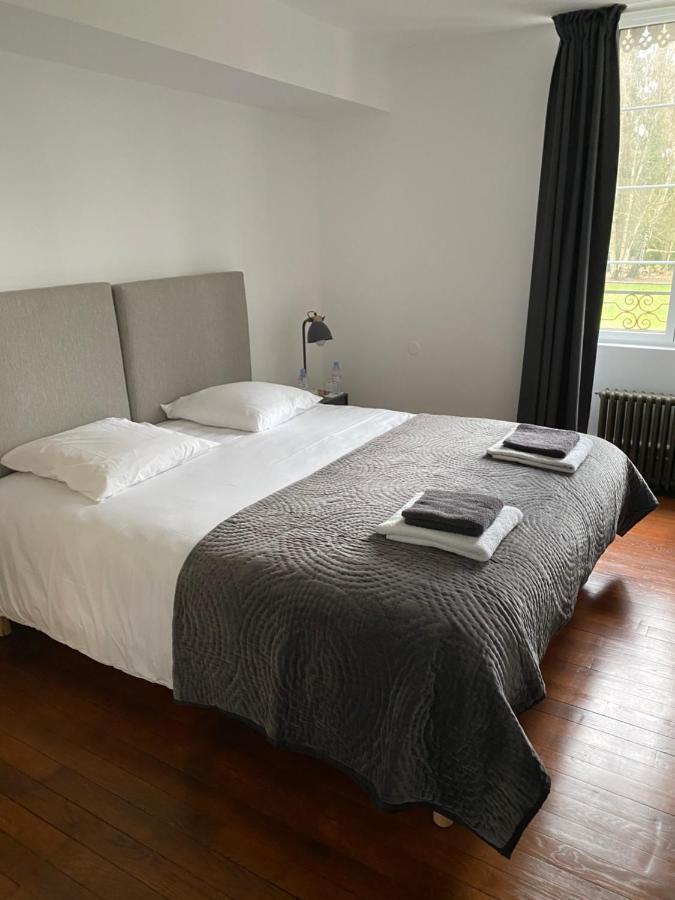 Le Moulin Bleu Bed and Breakfast Saint Cyr-sous-Dourdan Buitenkant foto